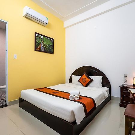 Sam Sam Homestay Хойан Экстерьер фото