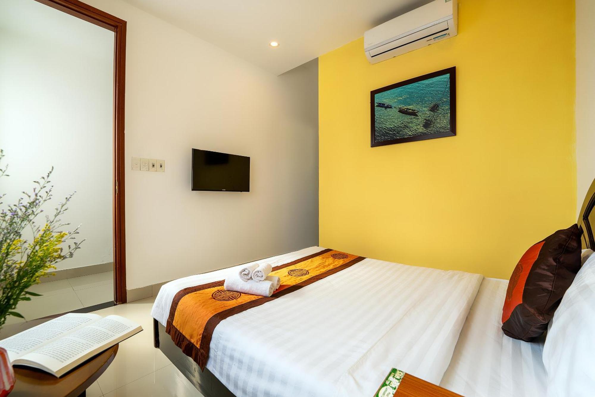 Sam Sam Homestay Хойан Экстерьер фото