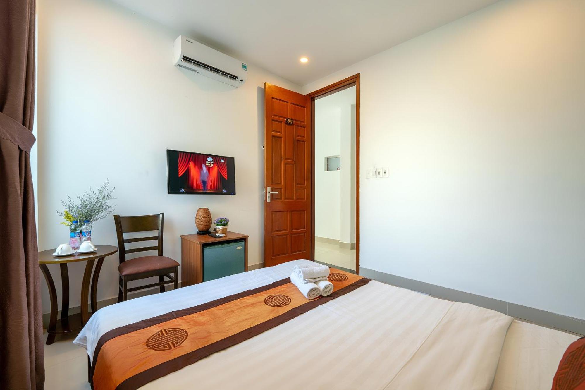 Sam Sam Homestay Хойан Экстерьер фото